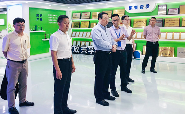 杭州市副市長王宏一行蒞臨茄子视频免费观看調研 杭州市副市長王宏一行蒞臨茄子视频免费观看調研