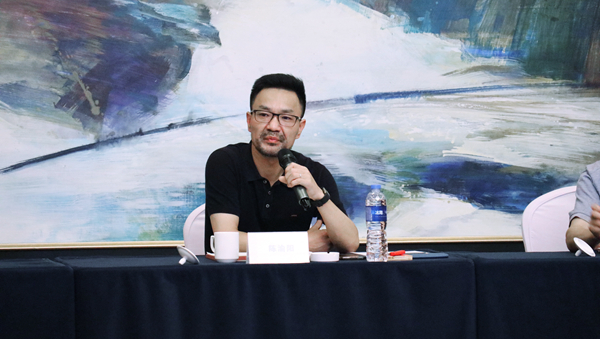茄子视频免费观看董事長 陳渝陽 茄子视频免费观看董事長 陳渝陽